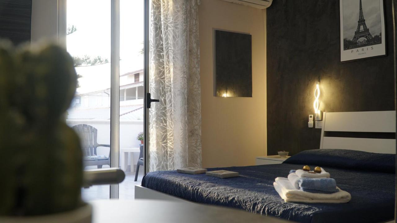 Deep Sea Residence Агридженто Екстериор снимка