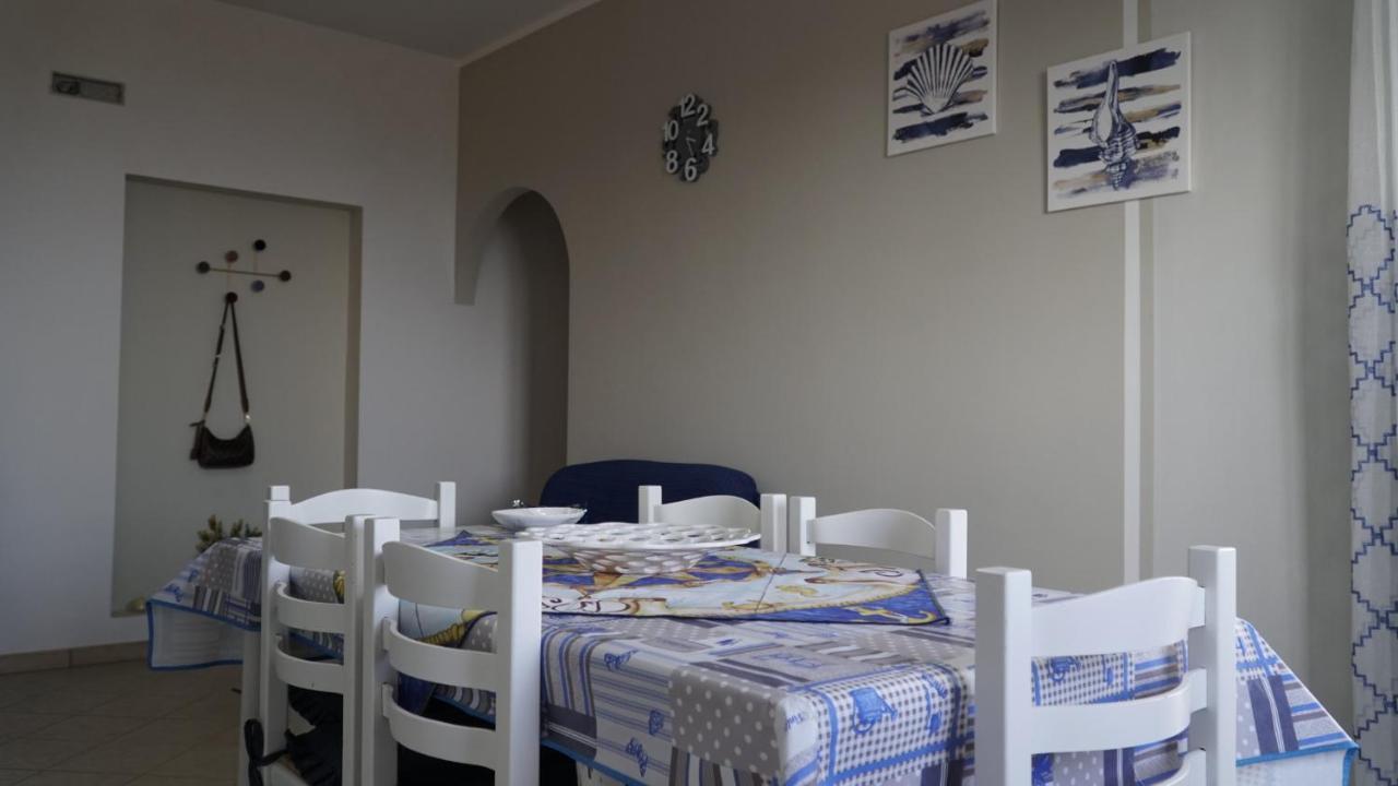 Deep Sea Residence Агридженто Екстериор снимка