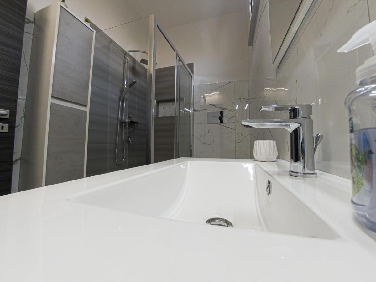 Deep Sea Residence Агридженто Екстериор снимка