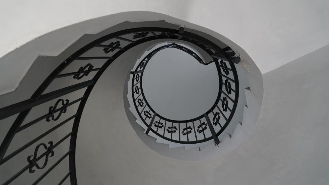 Deep Sea Residence Агридженто Екстериор снимка